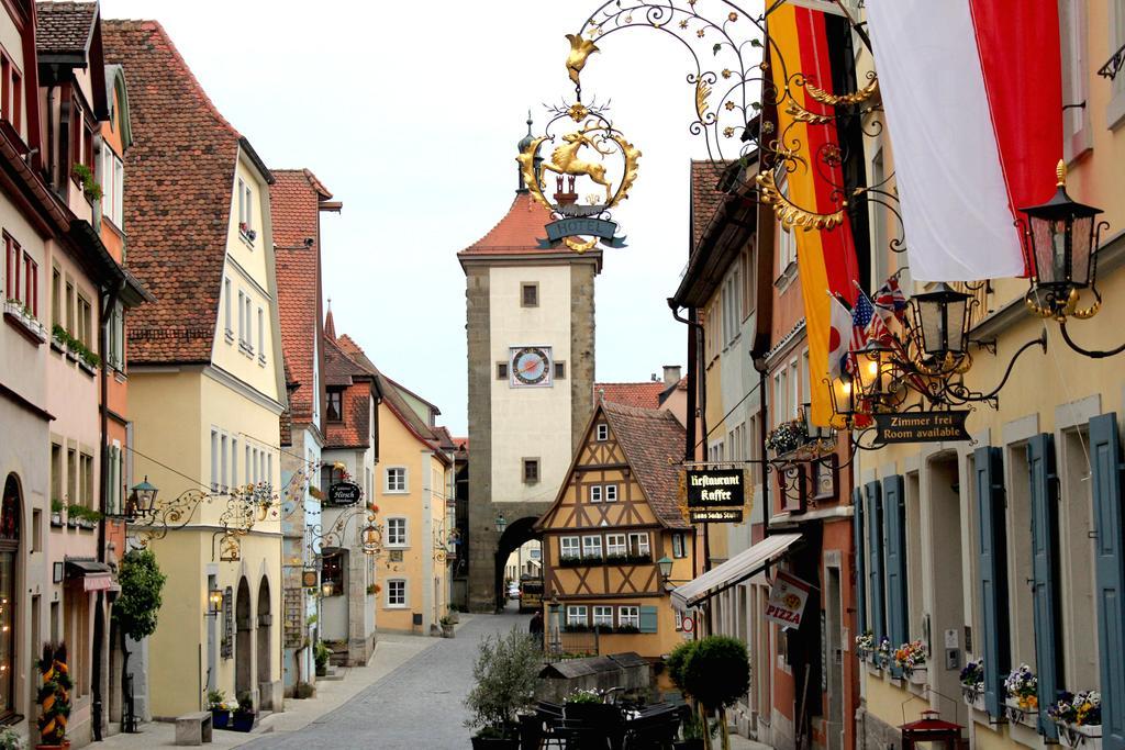 Historik Hotel Goldener Hirsch Rothenburg Rothenburg ob der Tauber Extérieur photo